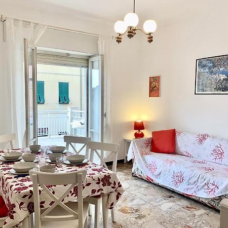 Casa Vacanza! A 50M Dal Mare! บอร์ดิเกรา ภายนอก รูปภาพ